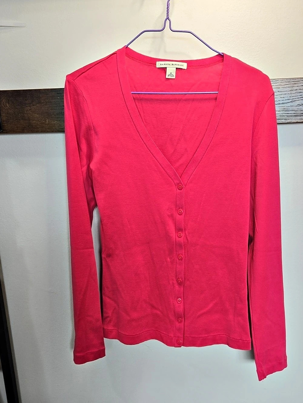 Banana Republic Pink V-Neck Cardigan Size Medium